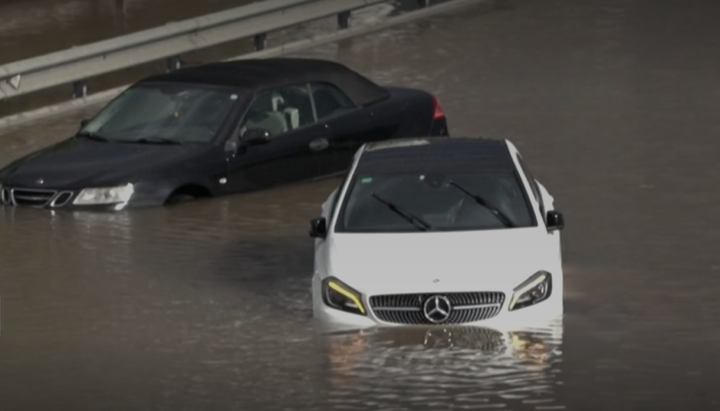 IHMK ka lëshuar alarm të verdhë, pasi rreziku nga vërshimet në Kosovë është rritur pas reshjeve të shiut.