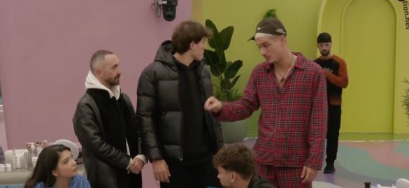 Londrimi pretendon se Labi e ka ngacmuar për orientimin e tij seksual: A ju duket kjo në rregull?