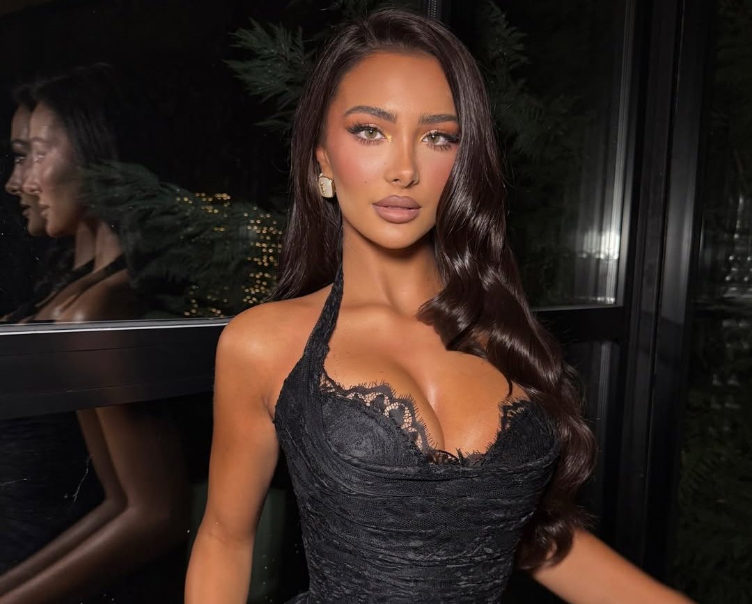 Alba shfaqet ‘hot’ nga Italia, ekspozon trupin si ‘peshk’