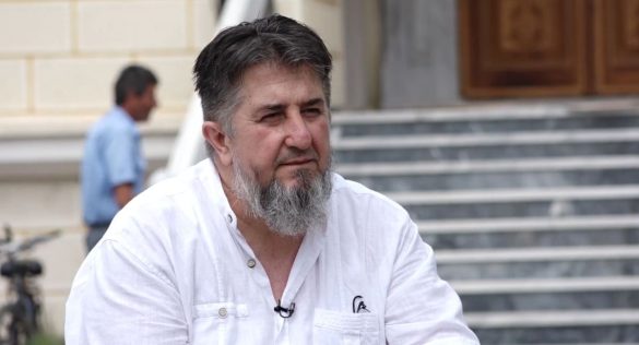 E braktisi muzikën për t’iu përkushtuar fesë, por çfarë ndodhi më pas? Ferki Shala duket se është penduar dhe po rikthehet me një projekt të ri muzikor.