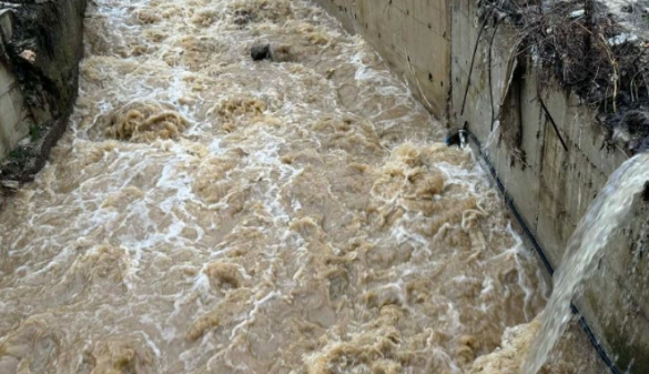 Reshjet e shiut shkaktojnรซ probleme edhe nรซ Dragash.